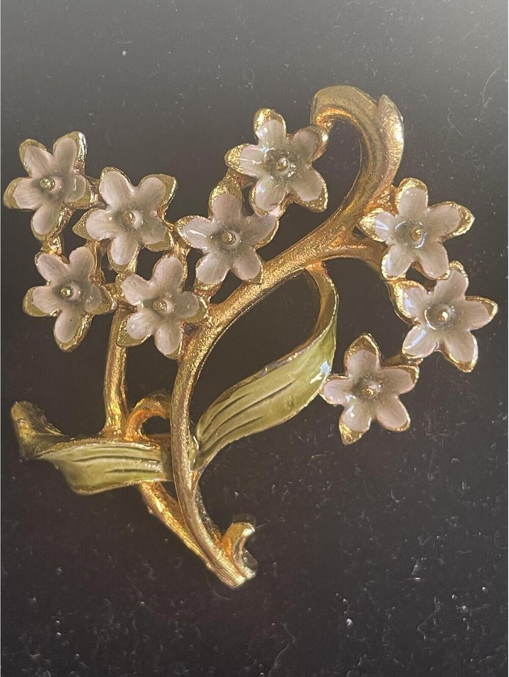 Vintage Corocraft Flower Brooch